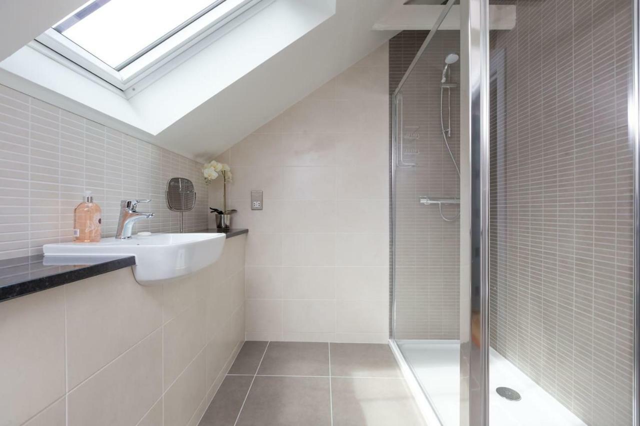 Joivy Trendy 1-Bedroom Main Door House In New Town Edimburgo Esterno foto